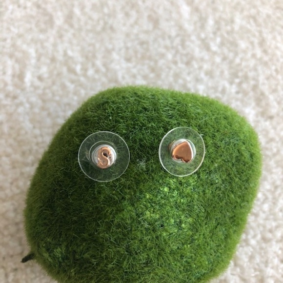 Kate Spade studded earnings - Picture 2 of 5